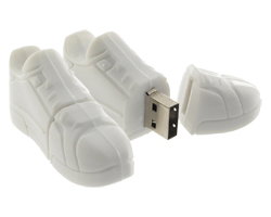 USB stick sportschoenen