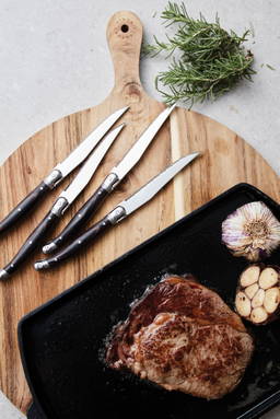 VINGA Gigaro steakmessenset