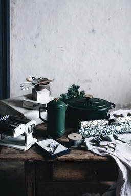 VINGA The Yacht coffee table game