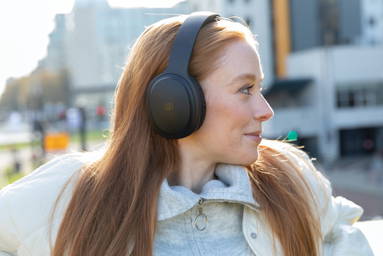 Urban Vitamin Belmont draadloze hoofdtelefoon