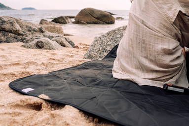 Impact Aware™ RPET opvouwbare gewatteerd picknickkleed