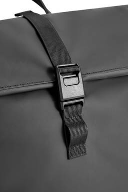 Urban water-resistant flap-top rugzak