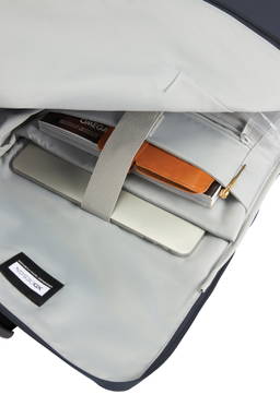 Urban water-resistant flap-top rugzak
