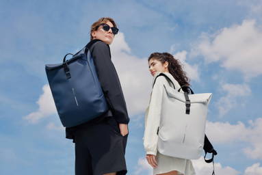 Urban water-resistant flap-top rugzak