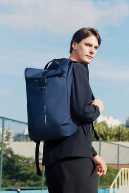 Urban water-resistant flap-top rugzak