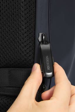 Urban water-resistant flap-top rugzak