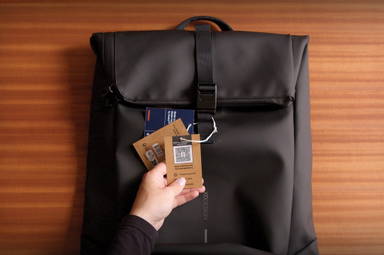 Urban water-resistant flap-top rugzak