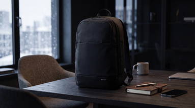 Swiss Peak AWARE™ moderne 15,6" laptoprugzak