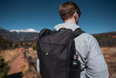 Swiss Peak AWARE™ easy access 15.6" laptop rugzak