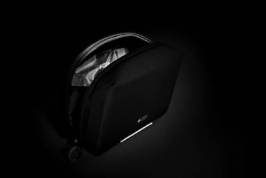 Swiss Peak AWARE™ tech pouch PVC-vrij
