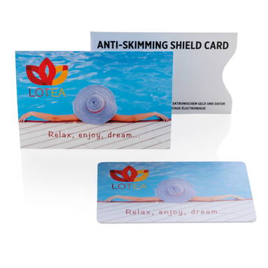 Anti-skimming beschermkaart met actieve stoorzender chip