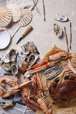 VINGA Story of seafood gift box