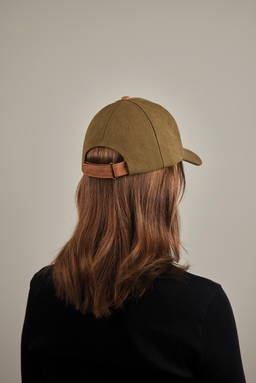 VINGA Bosler AWARE™ recycled canvas cap
