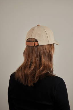 VINGA Bosler AWARE™ recycled canvas cap
