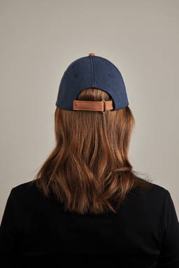 VINGA Bosler AWARE™ recycled canvas cap