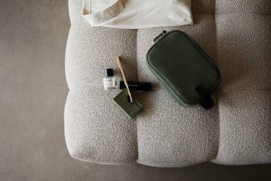 VINGA Marlow RCS gerecyclede polyester toilettas