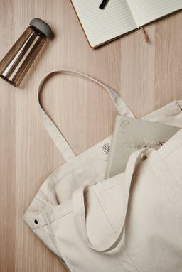 VINGA Hilo AWARE™ recycled canvas maxi draagtas