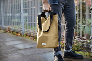Black+Blum 16L Insulated Tote/ Koel Tas