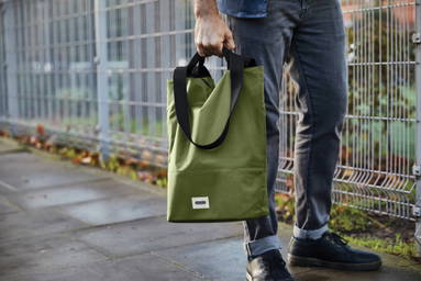 Black+Blum 16L Insulated Tote/ Koel Tas