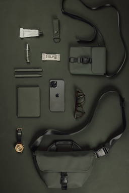 VINGA Baltimore RCS sling bag