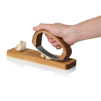 AdHoc RoccaAlio Knoflookpers met snijplank
