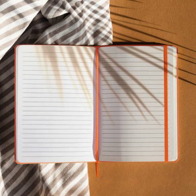 A5 notitieboekje met penlus - Oranje