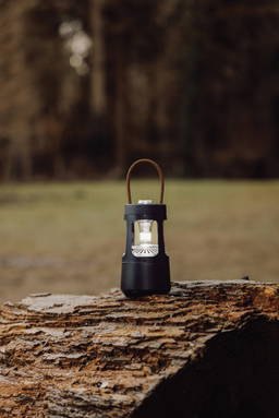 Nordic Drift Everest IPX4 campinglantaarn met 10W speaker