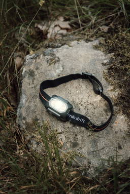 NordicDrift Everest krachtige hoofdlamp met dubbele batterij